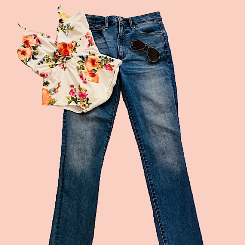 Abercrombie & Fitch Ultra High Rise Super Skinny Jeans